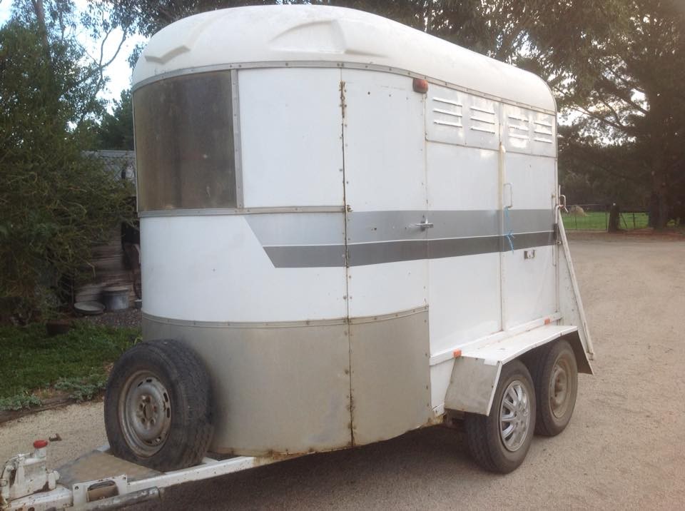 Second Hand Horse Floats L&B Floats