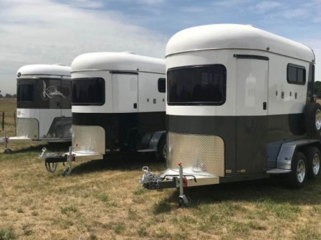 Horse Float Gallery L&B Floats